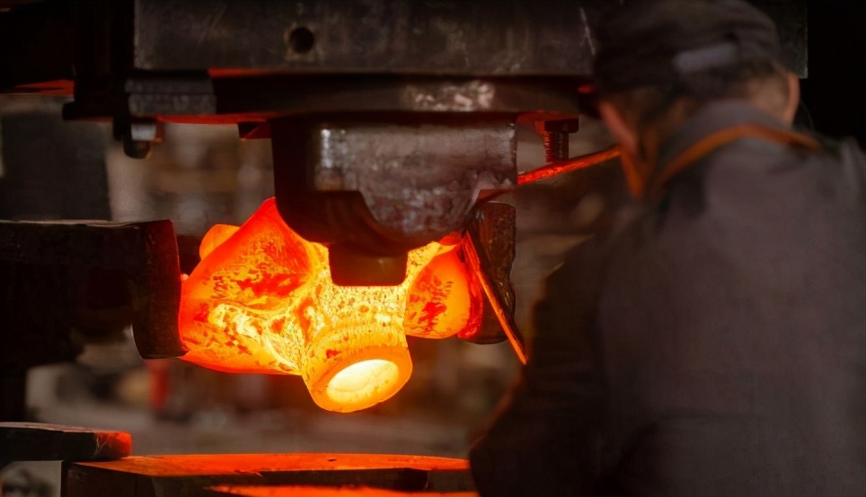 鍛造是一種重要的零件制造工藝，了解一下鍛造工藝(圖2)